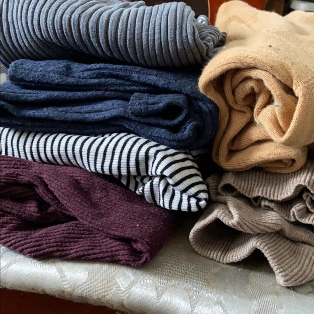 6/$20 Turtleneck shirts bundle